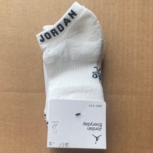Jordan White Athletic Ankle Socks